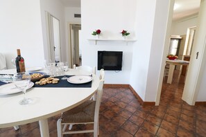 House, 3 Bedrooms, Smoking, Balcony | Dining - Casa Helena in Otranto With Harbor View for 8 People (Otranto)