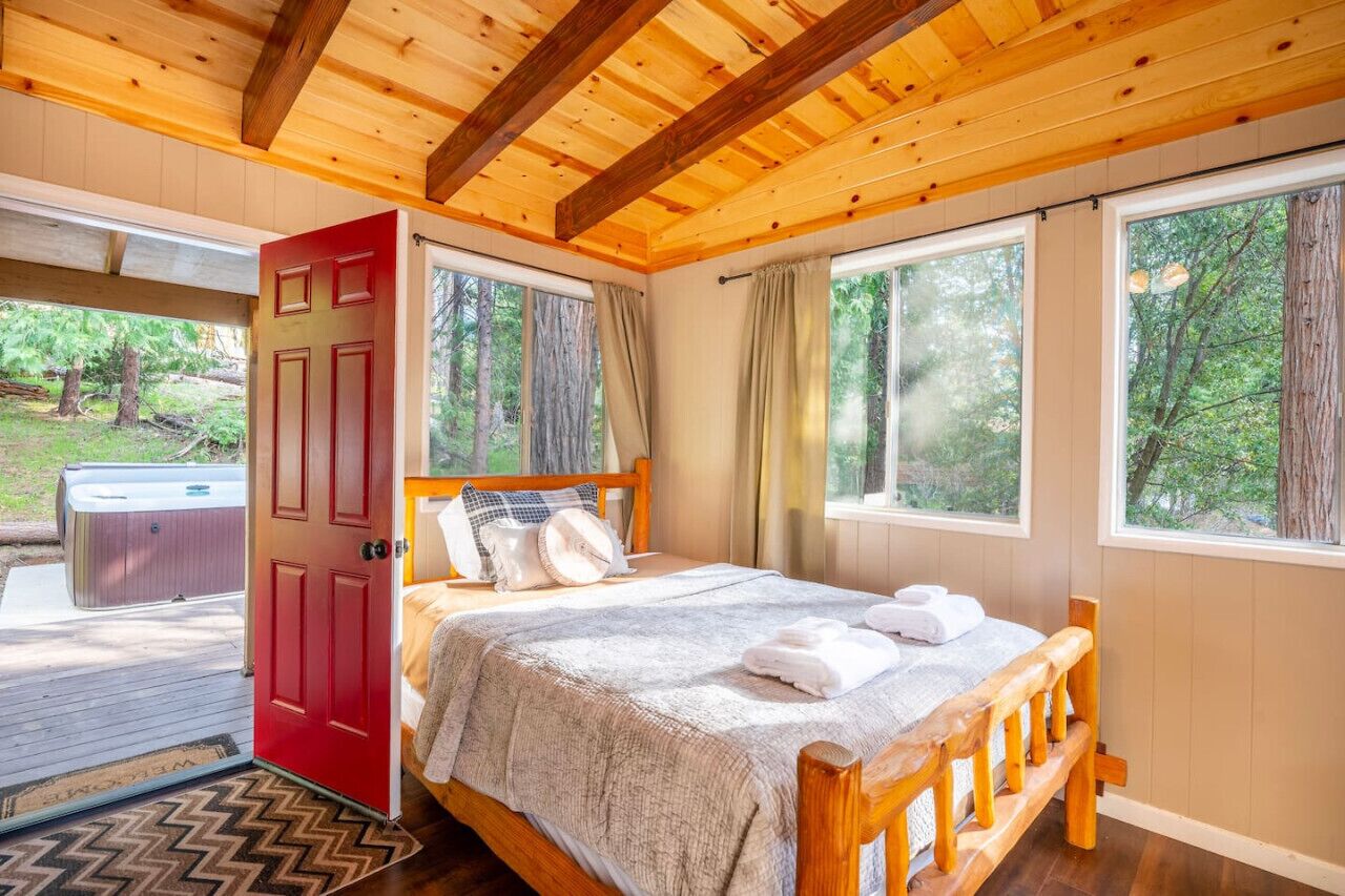 Yosemite Vintage Villa w/Hot tub
