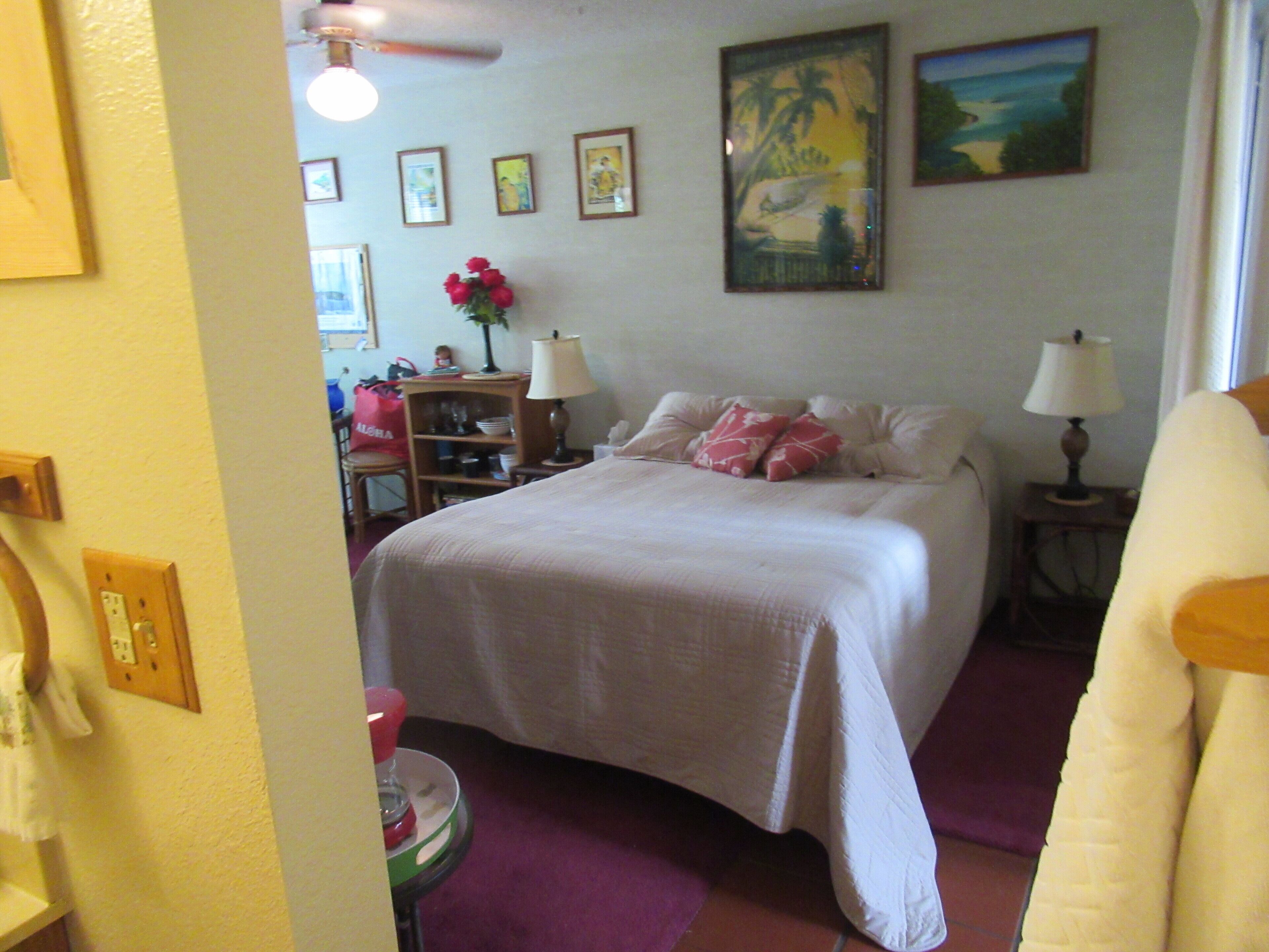 Princeville, Kauai.  Delightful Studio In Sandpiper Village.  Ten night maximum
