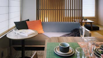 Restauration dans la chambre
