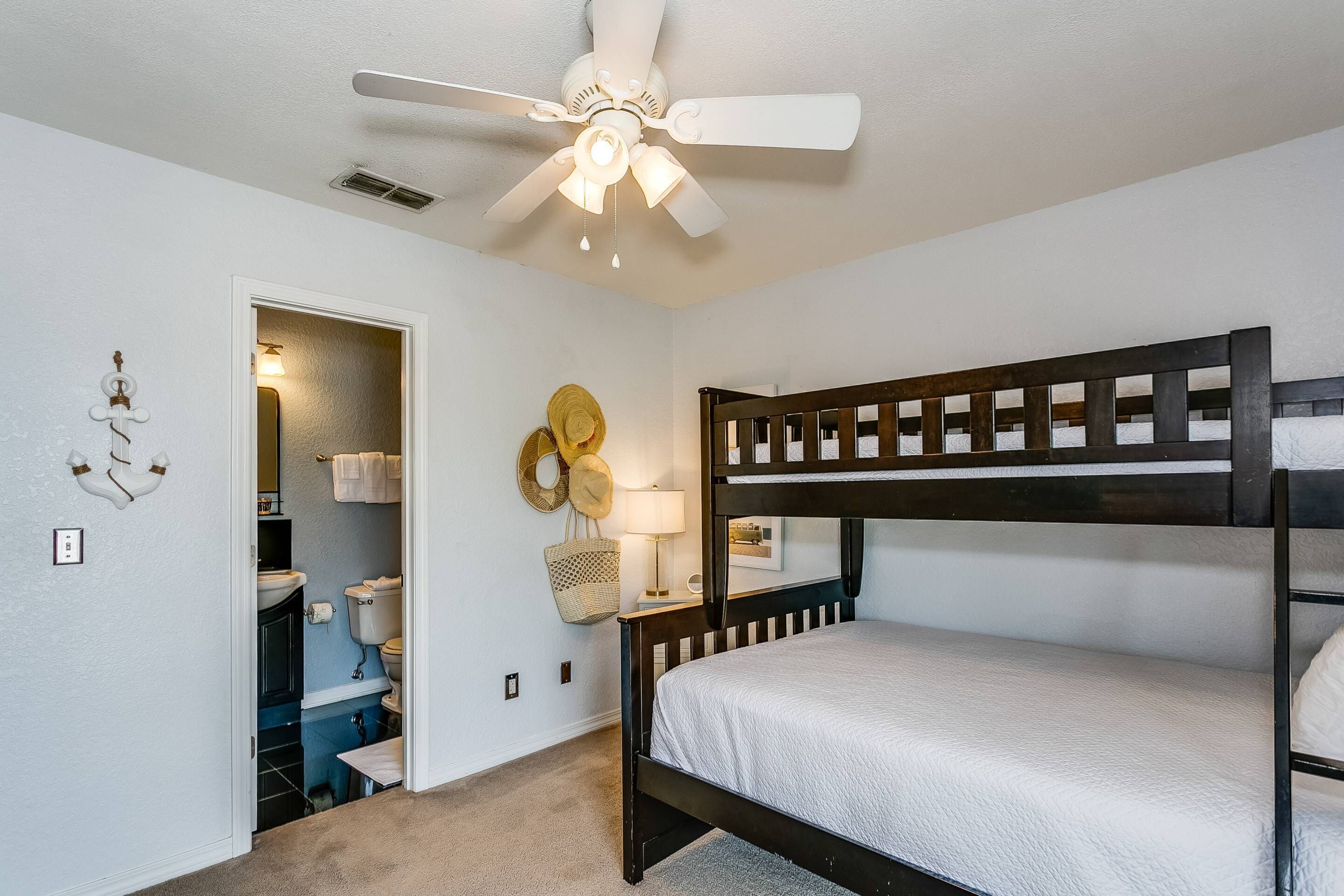 Fall Sale 20% Off! Perdido Key Townhouse-Minutes to Johnson Beach & Perdido Key Beaches! Free Golf!