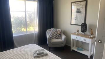 1 chambre, fer et planche Ă repasser, Wi-Fi, draps fournis