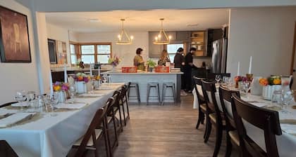 Terrace at Geneva; Private Pool, Game Room & Walkable Hallmark Town
