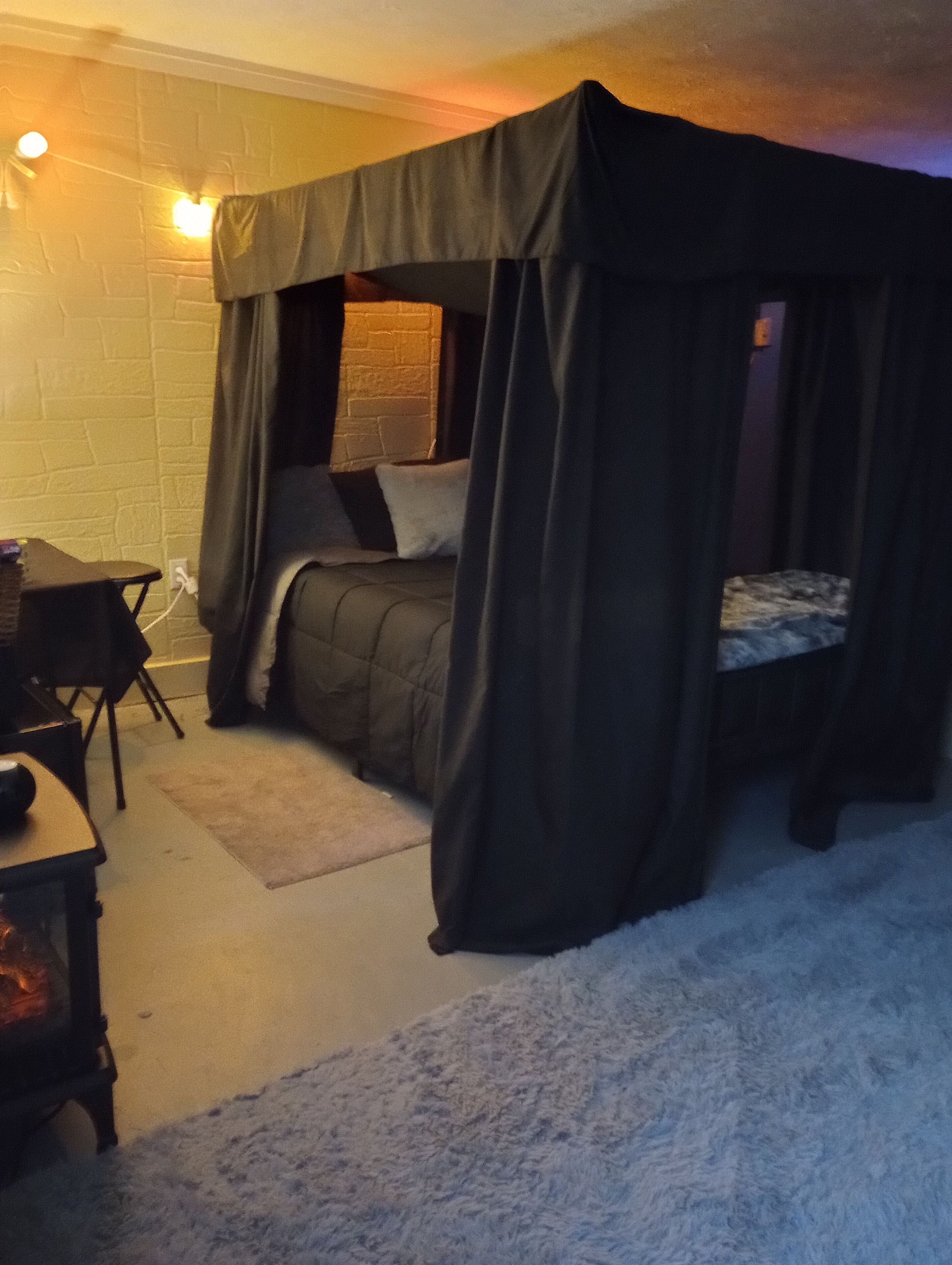 Elvira's Secret Lair