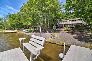 House (3 Bedrooms) | Interior - Waterfront Pocono Lake Home w/ Private Dock! (Pocono Lake)