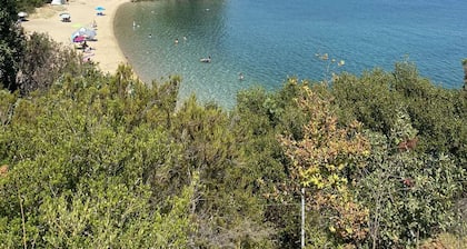 ''Mary's House'' Entire residence Olympiada Halkidiki Near to See 200m!