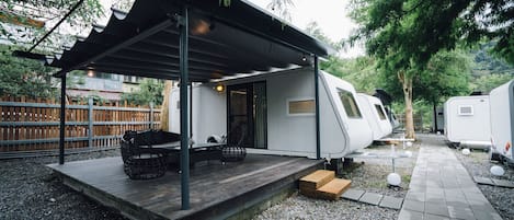 Panoramic Studio Suite | Terrace/patio