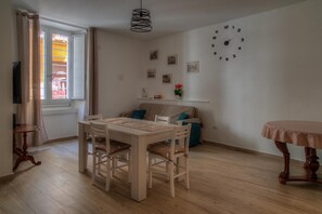 Apartment | 1 bedroom - Corso Vittorio Emanuele 110 c (Naples)