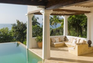 Villa | 5 bedrooms - Celadon House in Weligama (Weligama)