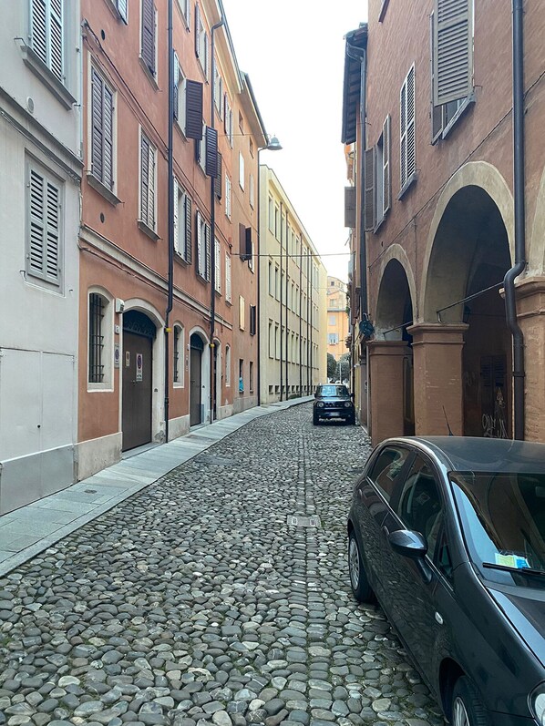 Exterior - Empire - Affittacamere (Modena)