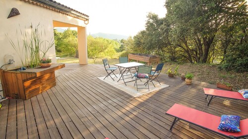 Maison Sans vis à vis au Calme Proche de Toutes Commodités