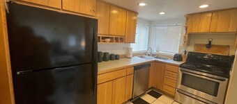 *Sunland Estates* Stunning property