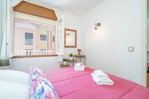 1 makuuhuone, silitysrauta/-lauta, Wi-Fi