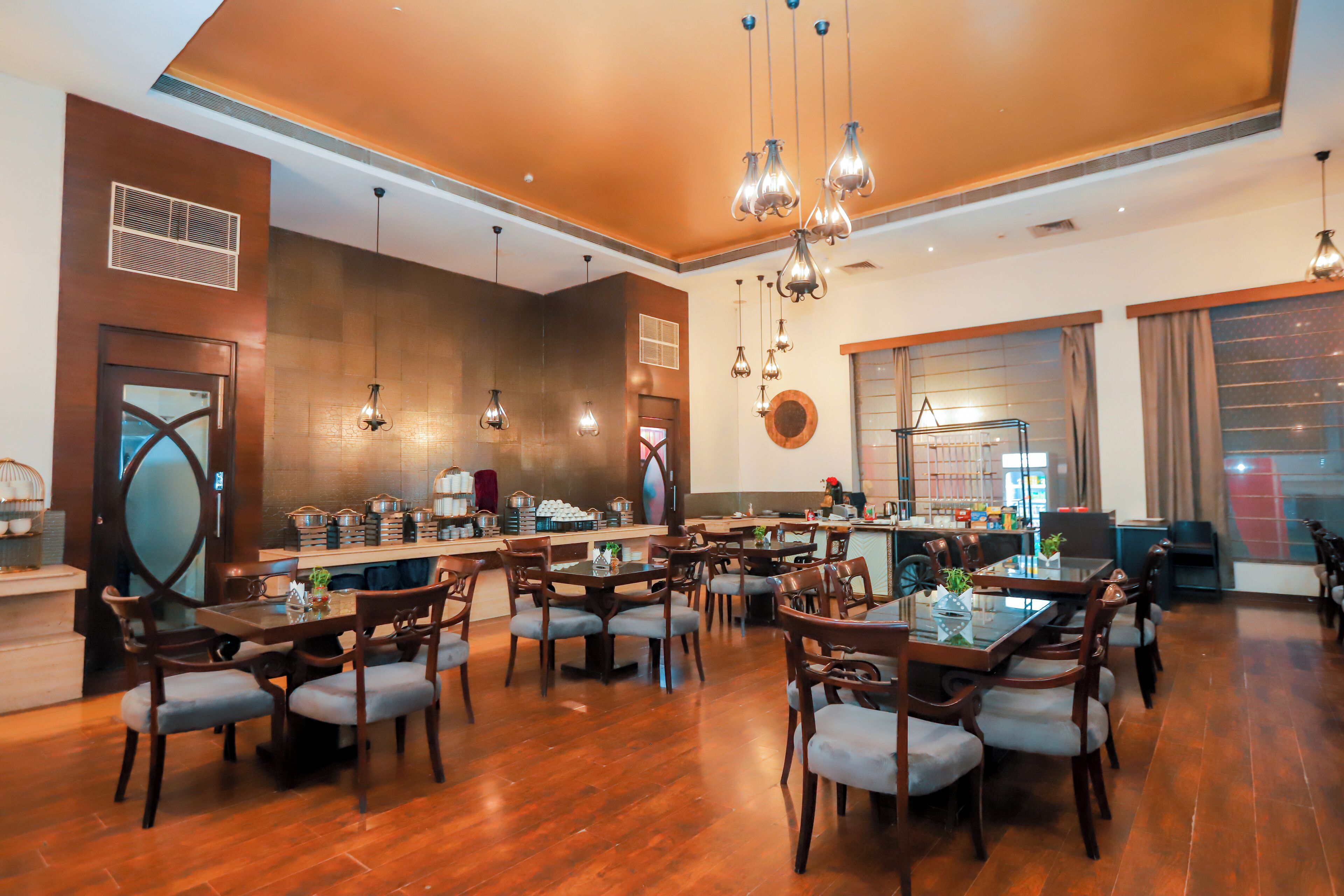 Photo - Bel-La Monde Hotel NH8 at 6km from IGI Airport Delhi