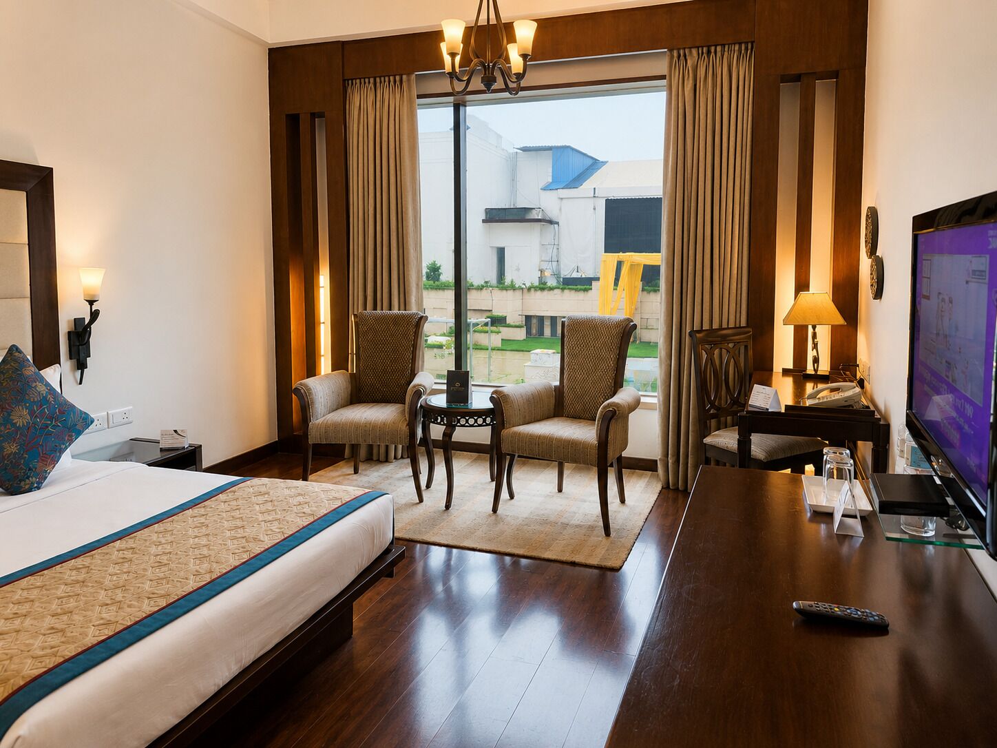 Photo - Bel-La Monde Hotel NH8 at 6km from IGI Airport Delhi