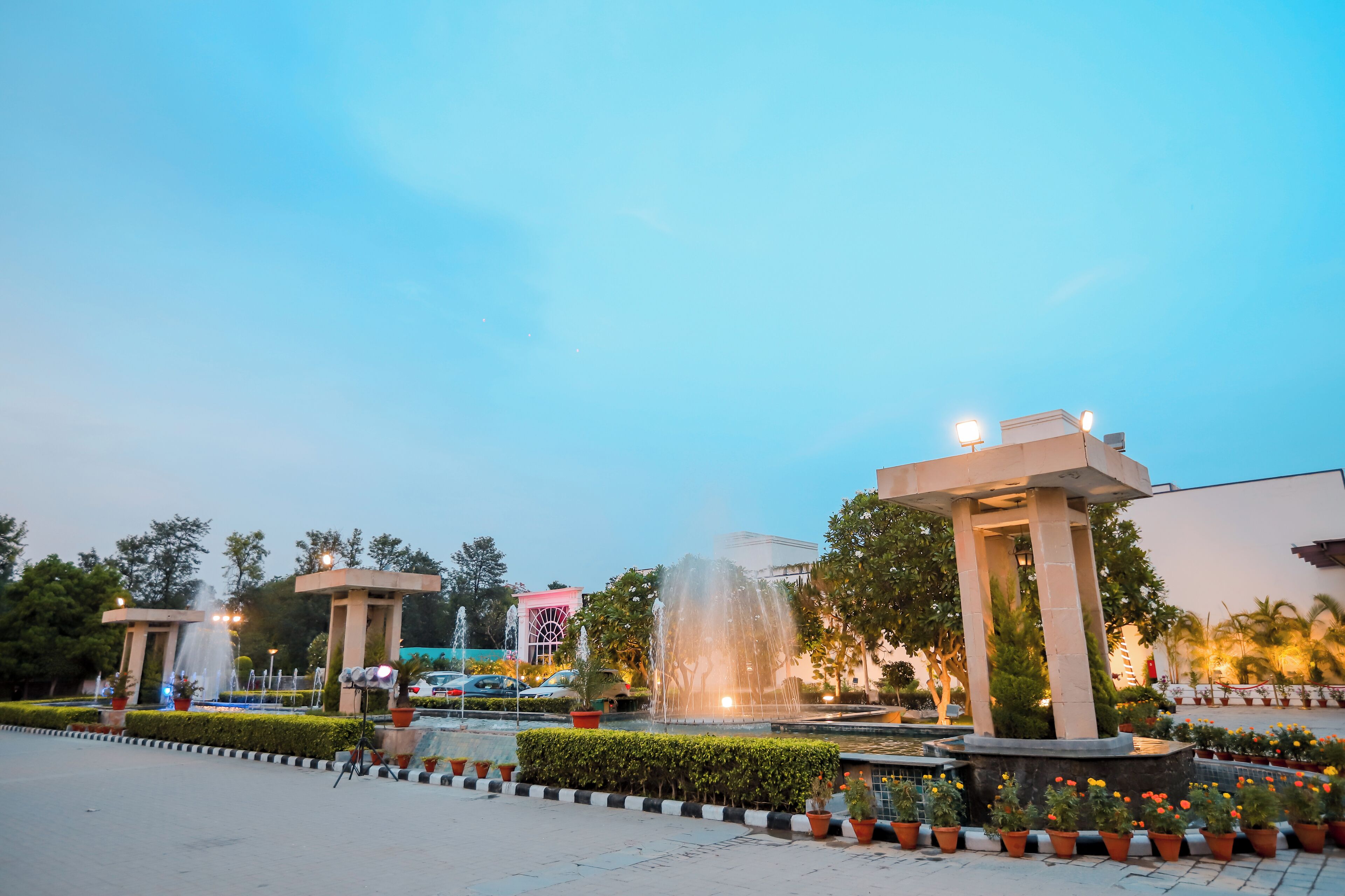 Photo - Bel-La Monde Hotel NH8 at 6km from IGI Airport Delhi