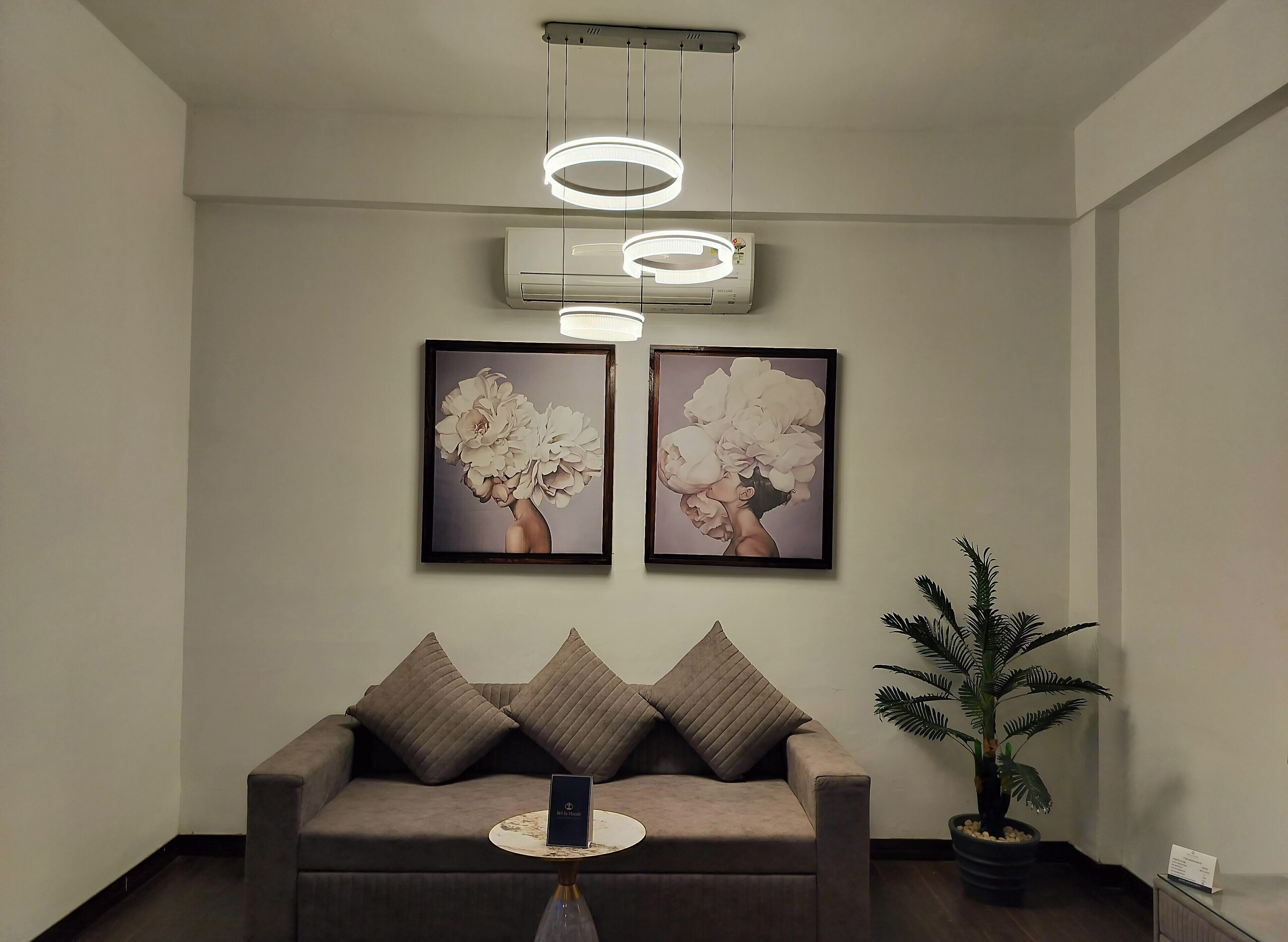 Photo - Bel-La Monde Hotel NH8 at 6km from IGI Airport Delhi