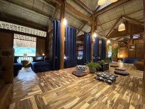 Asrama Umum Desain | Seprai premium, Wi-Fi gratis, dan seprai linen