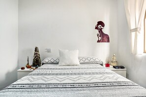 3 dormitorios, tabla de planchar con plancha, wifi gratis y ropa de cama