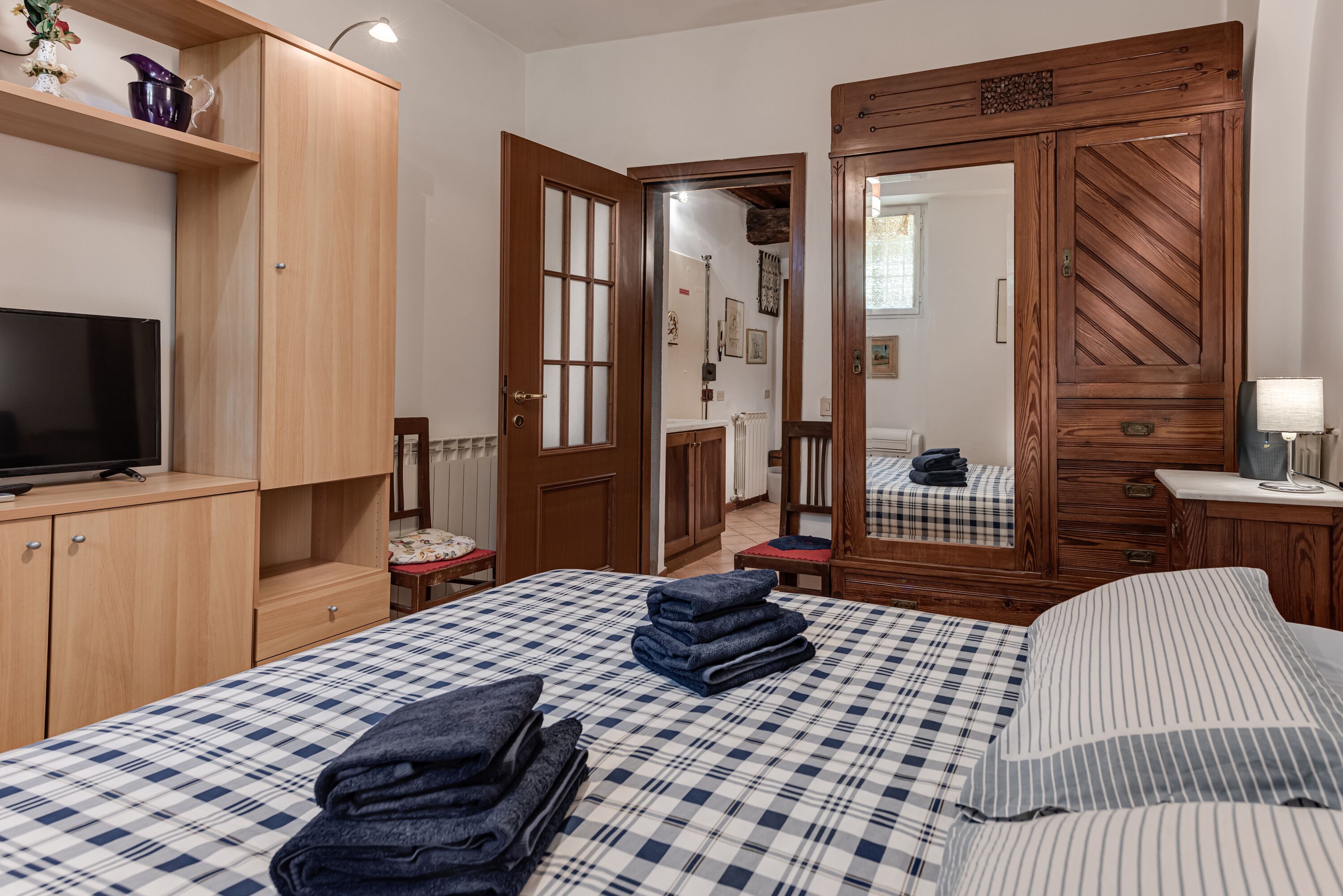Apartment "In San Frediano" with Wi-Fi & A/C
