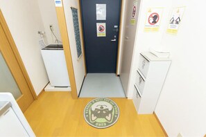 Signature Apartment, Non Smoking, Refrigerator & Microwave | Individually decorated, individually furnished, desk, free WiFi - Minamiaoyama 1st (Tokyo)
