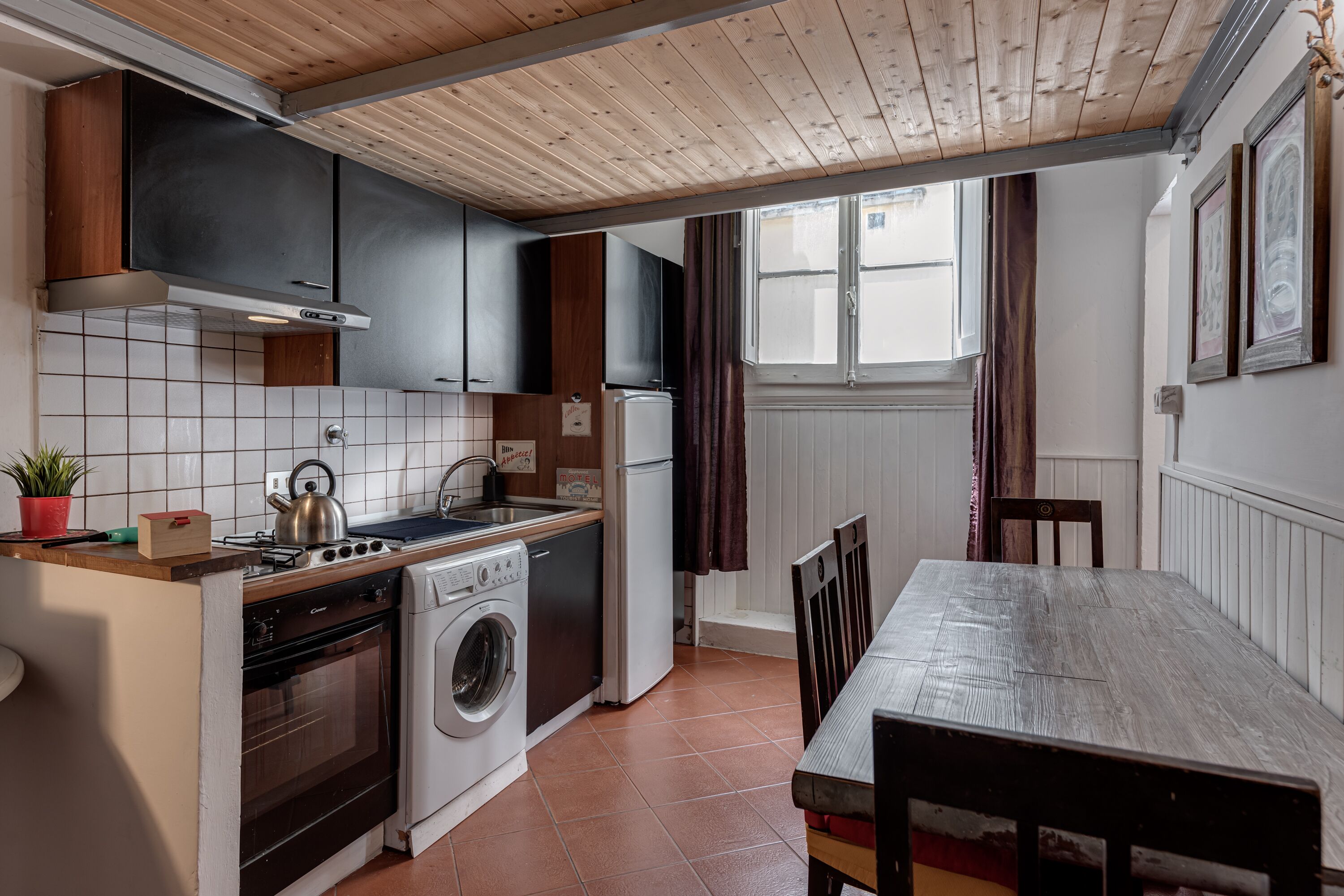 Apartment 'Residenza Branca Della Ripa' with Shared Garden, Wi-Fi and Air Conditioning