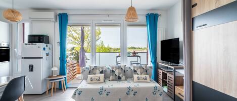 مكواة/لوح كي وواي فاي مجانًا وملاءات أسرّة