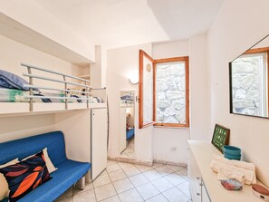 1 bedroom, bed sheets - Holiday Home 'Bilo Le Lecce 15b' with Shared Pool (Capoliveri)