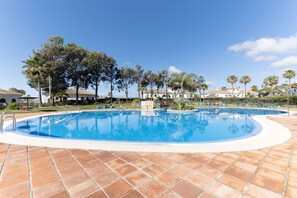 Pool - Apartment 'La Terraza del Mar' with Sea View, Wi-Fi and Air Conditioning (Manilva)