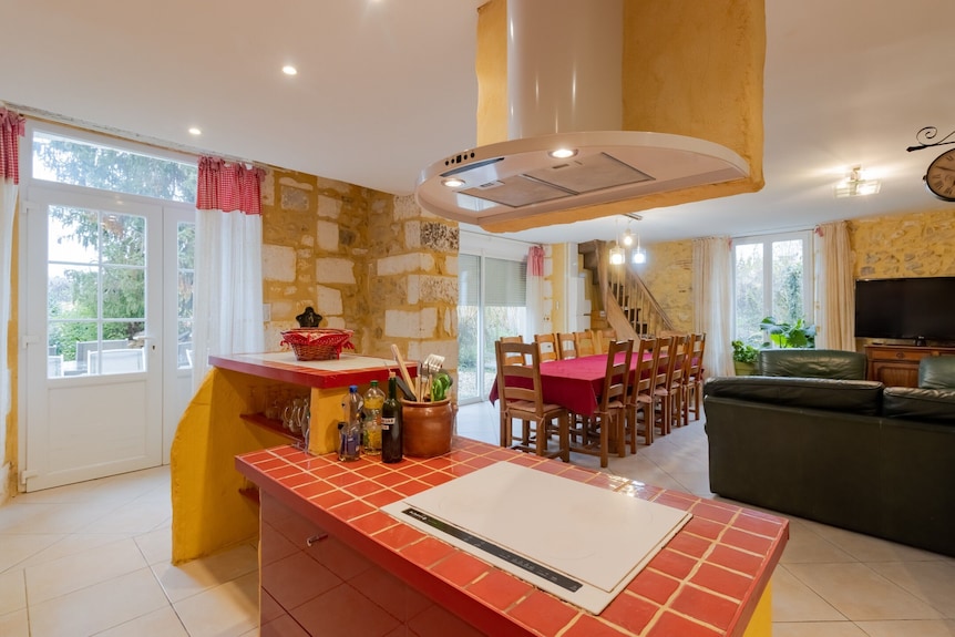 Maison Sébastien : Confort, Piscine Et Nature En Périgord Vert - Dordogne
