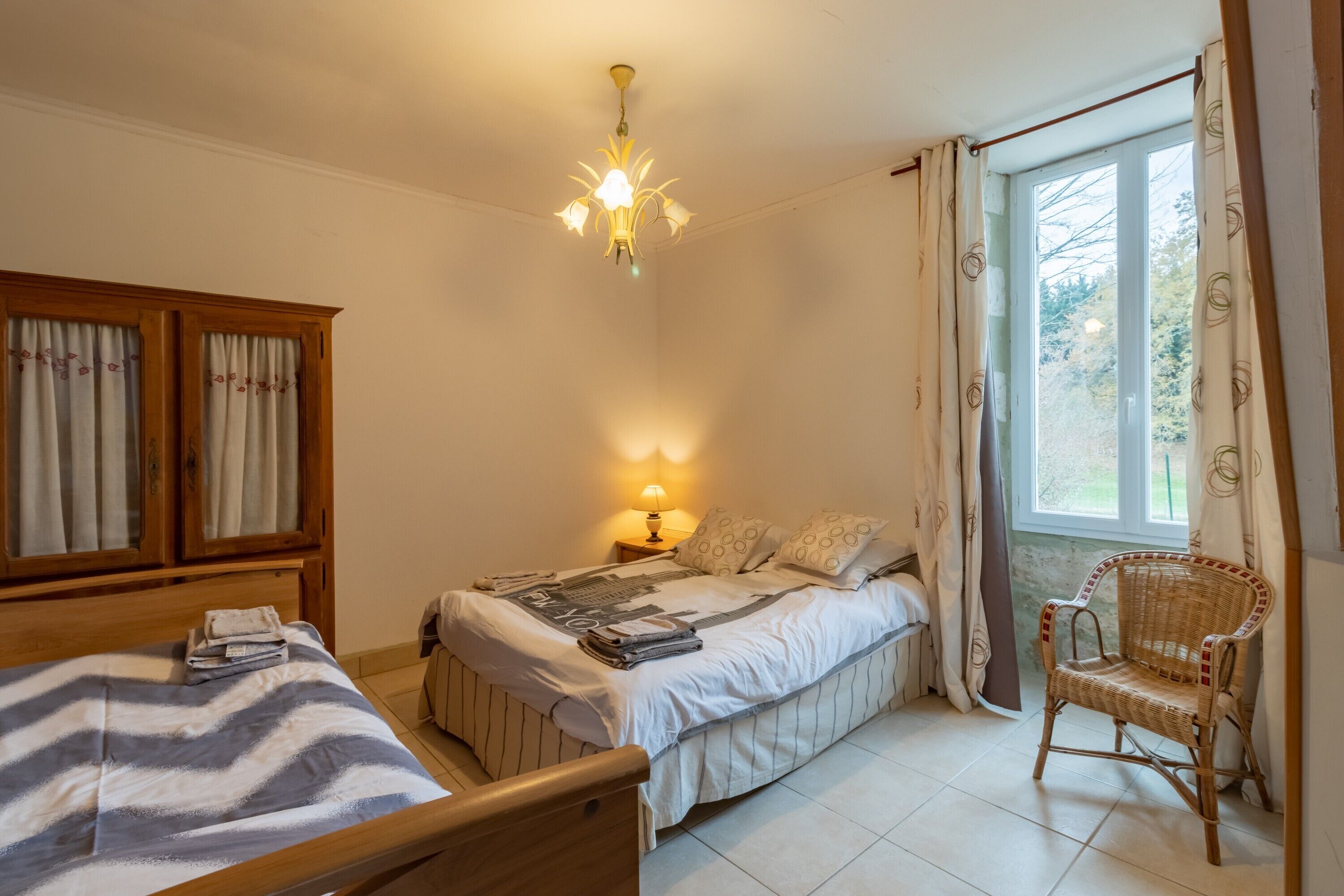 5 makuuhuonetta, silitysrauta/-lauta, ilmainen Wi-Fi