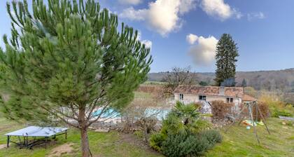 Maison Sébastien: Comfort, Pool, and Nature in the Périgord Vert