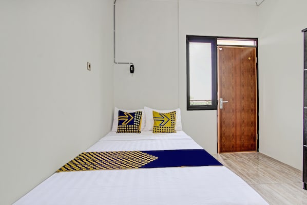 Economy Double Room