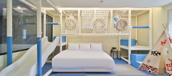 DOAN KIDS HOTEL