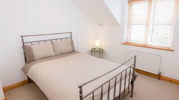 2 bedrooms, bed sheets