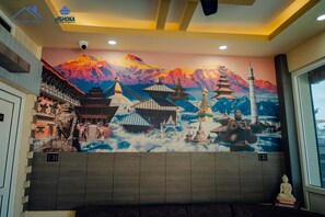 ฝ่ายต้อนรับ