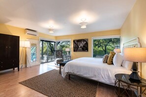 4 chambres, fer et planche à repasser, Wi-Fi, draps fournis