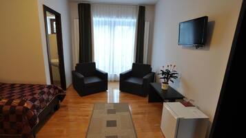 Standard Double Room | Katil bayi mudah alih, Wi-fi percuma, cadar katil
