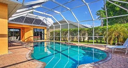 Naples Home w/ Pool, Extended Stays Welcome!