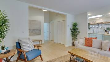 Casa (2 Bedrooms) | Interior