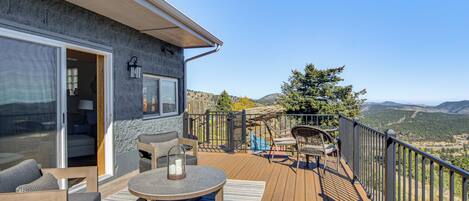 單棟房屋 (3 Bedrooms) | 內部