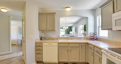 Courtyard Villa w/ Lanai & Community Amenities!