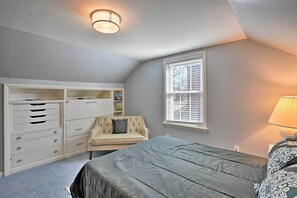 Iron/ironing board, bed sheets - Spacious Lexington Studio: 2 Miles to Rupp Arena (Lexington)