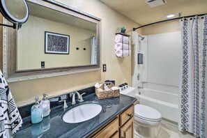 Apartment (1 Bedroom) | Interior - Balcony w/ Hot Tub: Monkey Island Vacation Rental! (Afton)