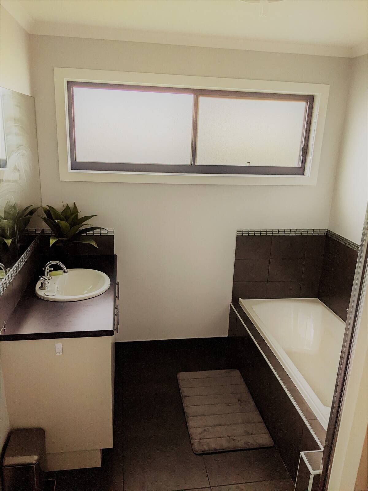 Bluff Retreat - Loch Sport Holiday Home Sleeps 8+