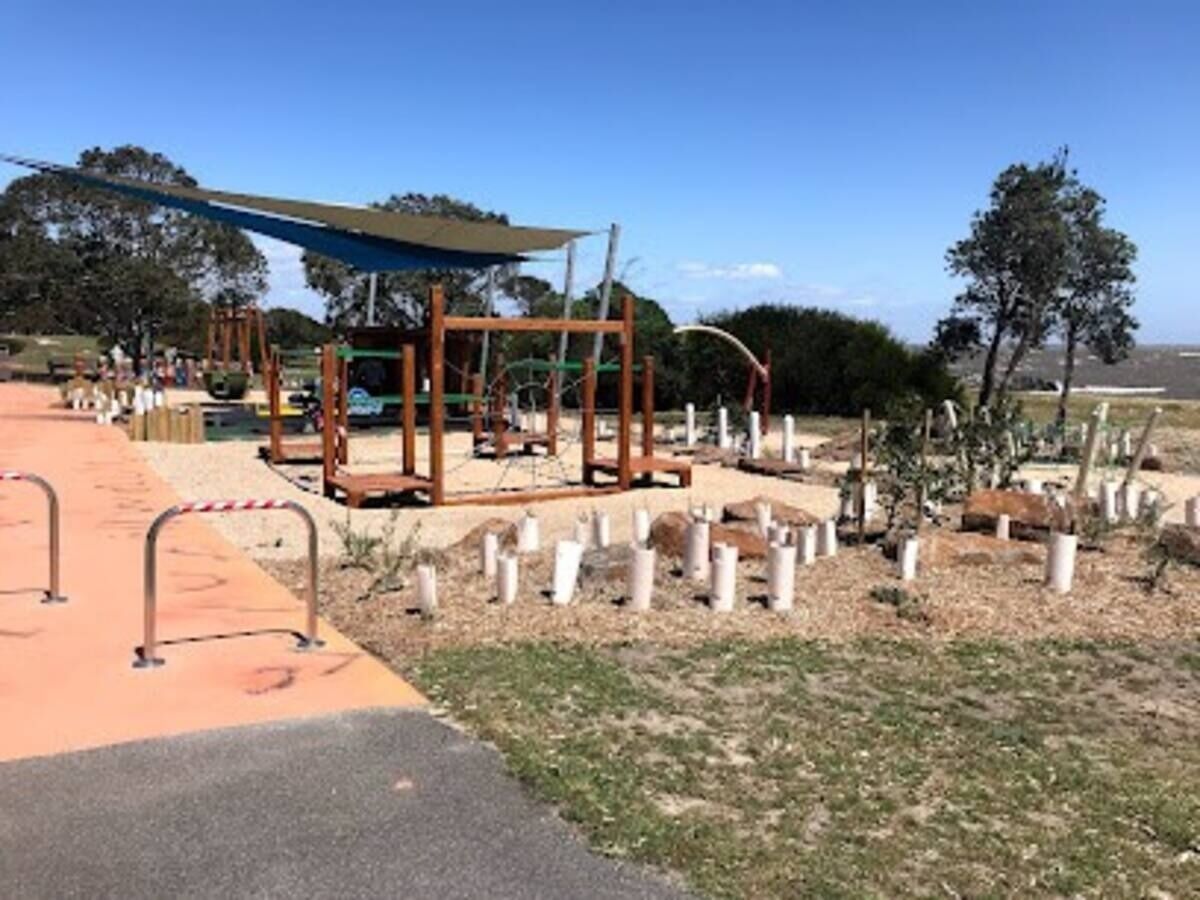 Bluff Retreat - Loch Sport Holiday Home Sleeps 8+