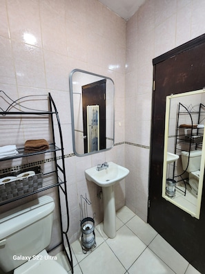 Toallas, jabón, shampoo