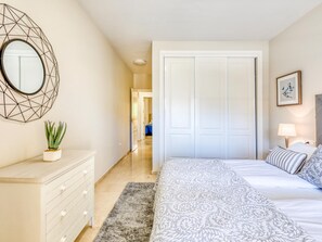 2 soverom, wi-fi (inkludert) og sengetøy