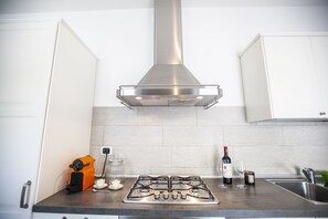 Villa Panoramique | Cuisine privée | Four, plaque de cuisson, congélateur