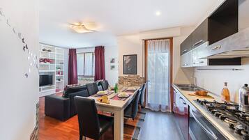 Apartment | Private kitchen | Fridge, microwave, oven, stovetop